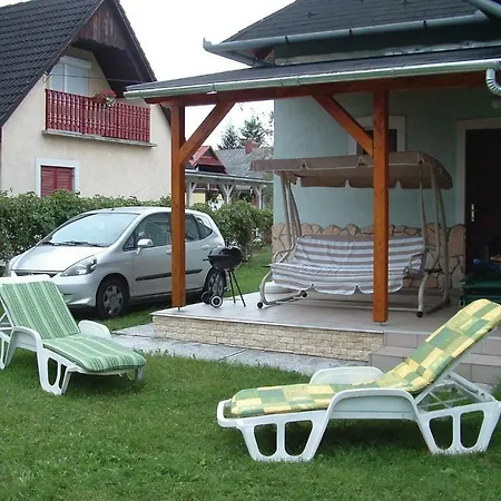 Holiday home Three Bedroom Holiday In *
