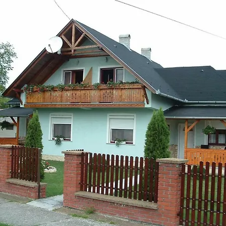 Three Bedroom Holiday In